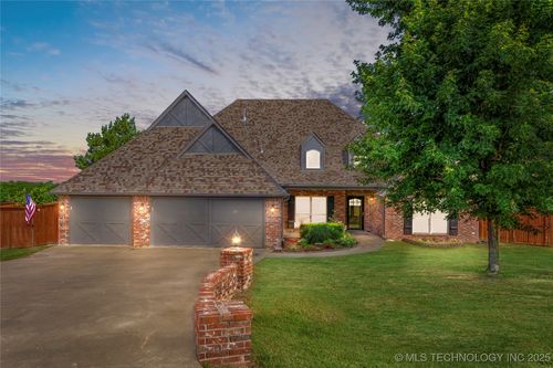 6601 E 85th St N, Owasso, OK, 74055-7225 | Card Image