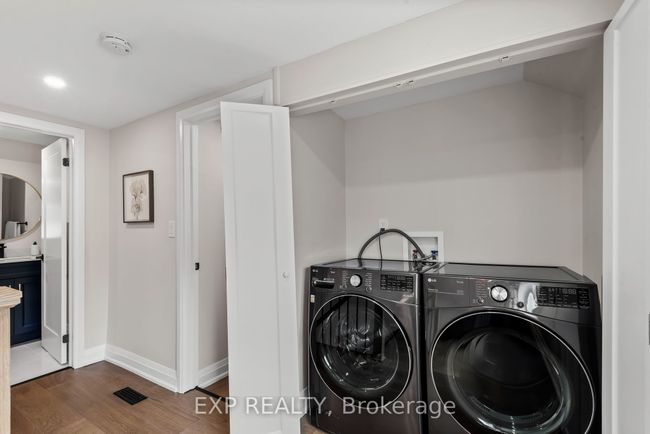 10485 County 2 Rd, House other with 3 bedrooms, 3 bathrooms and 6 parking in Grafton ON | Image 36
