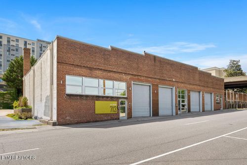 104-713 S Central St, Knoxville, TN, 37902-1209 | Card Image