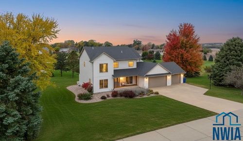 2804 Archer Ct, Vermillion, SD, 57069-6989 | Card Image