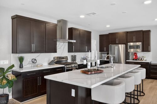 10255 Vonbulin Ave, Las Vegas, NV, 89166-6794 | Card Image