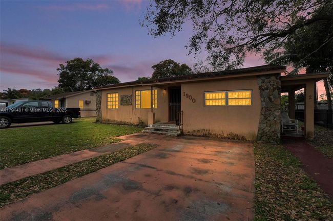 1900 Nw 88 Th St, Home with 0 bedrooms, 0 bathrooms and 4 parking in Miami FL | Image 31