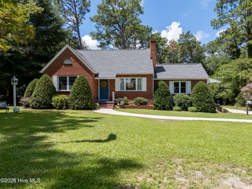 1301 N Poplar St, Aberdeen, NC, 28315-3117 | Card Image