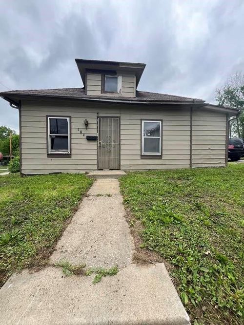 1702 N 30th St, Kansas City, KS, 66102-2416 | Card Image