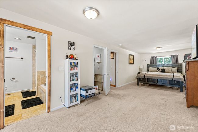 20311 Orting Kapowsin Hwy E, House other with 3 bedrooms, 3 bathrooms and 3 parking in Graham WA | Image 12