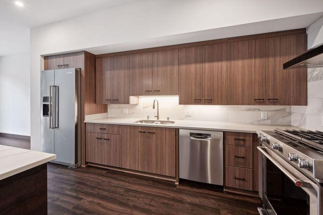 APT-204 - 253 Lake St E, Condo with 1 bedrooms, 1 bathrooms and null parking in Wayzata MN | Image 7