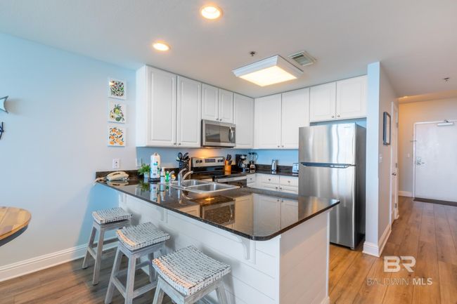 Kitchen | Image 9