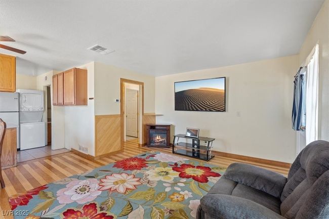 UNIT-1 - 1481 Lorilyn Ave, Condo with 2 bedrooms, 1 bathrooms and null parking in Las Vegas NV | Image 8