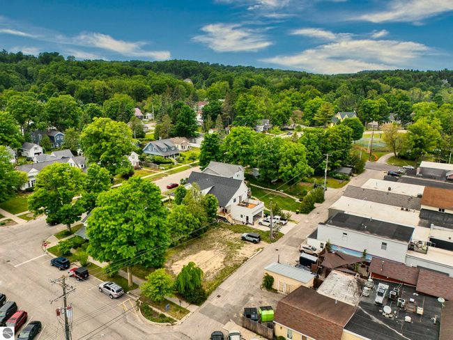 112 W Madison Ave, Home with 0 bedrooms, 0 bathrooms and null parking in Suttons Bay MI | Image 4