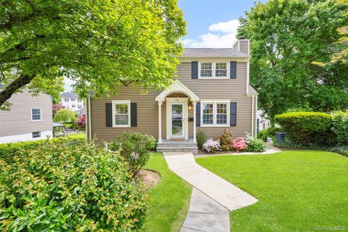 1411 Sherman Ave, Mamaroneck, NY, 10543-3818 | Card Image