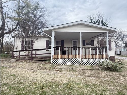 542 W Eastland St, Gallatin, TN, 37066-2769 | Card Image