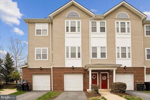 3102 Irma Ct, SUITLAND, MD, 20746-1256 | Card Image