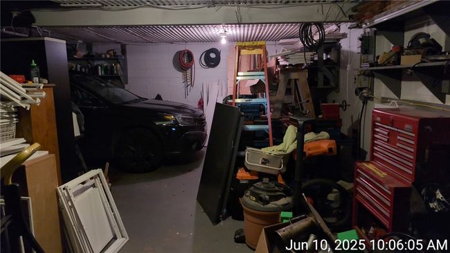 garage | Image 45