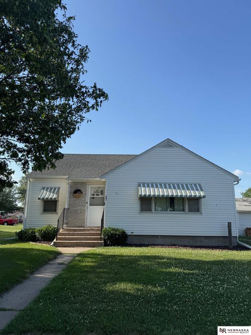 207 W Cedar St, Coleridge, NE, 68727-2605 | Card Image