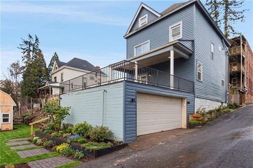 228 Sylvan Walk, Ben Avon, PA, 15202-2135 | Card Image