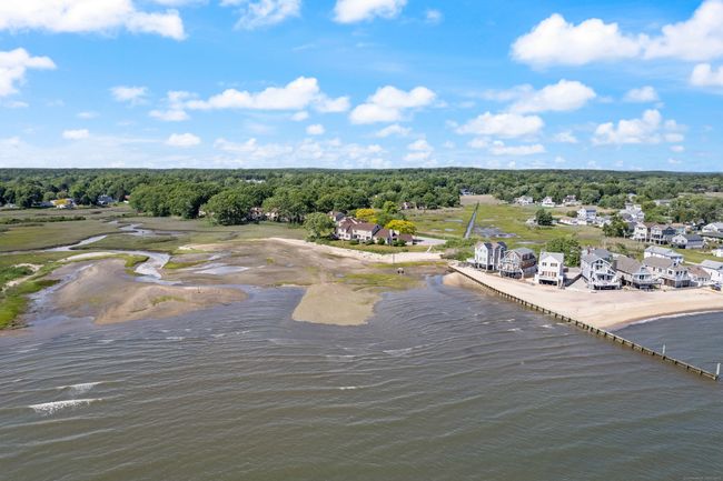 118 - 118 Sandy Point Rd, Condo with 2 bedrooms, 2 bathrooms and 2 parking in Old Saybrook CT | Image 33