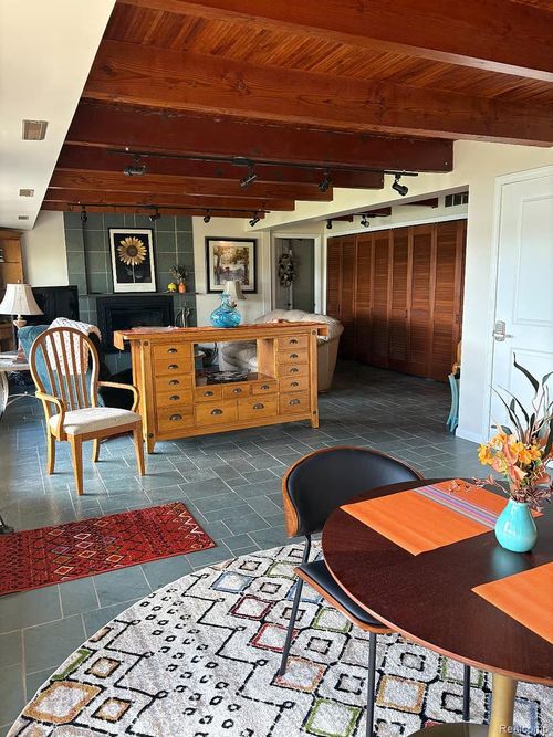 44655 Harmony Ln, Van Buren Township, MI, 48111-2452 | Card Image