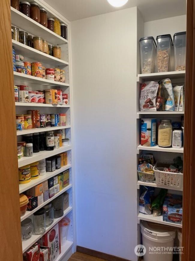Walk-In Pantry | Image 11