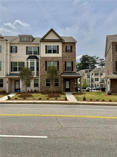 589 Fundao Ln, Lawrenceville, GA, 30046-5402 | Card Image