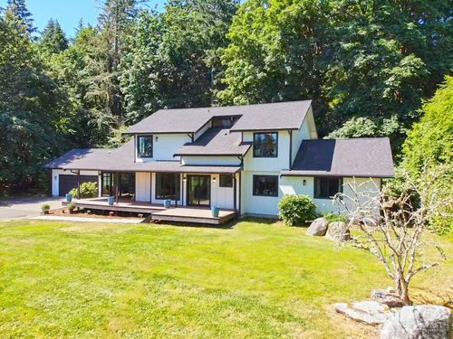 178 Bella Bella Dr, Fox Island, WA, 98333-9748 | Card Image