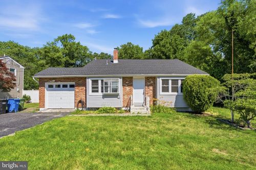 149 Greentree Rd, TURNERSVILLE, NJ, 08012-1570 | Card Image