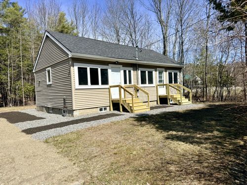 515 Eastern Avenue, Augusta, ME, 04330 | Card Image