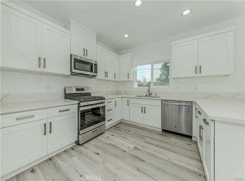 13045 Birchwood St, Garden Grove, CA, 92843-1321 | Card Image