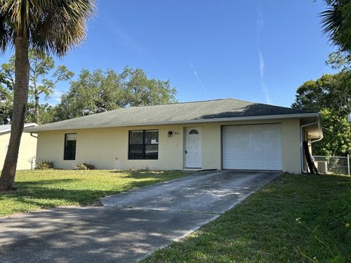 8002 Citrus Park Blvd, Fort Pierce, FL, 34951-2508 | Card Image