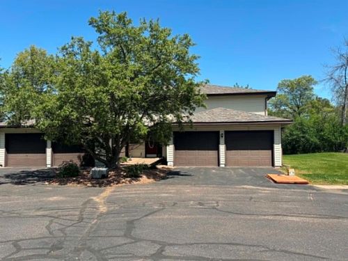 2-227 Parkview Ct, Altoona, WI, 54720-1084 | Card Image