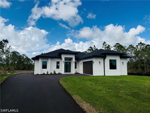 3841 24th Ave Ne, NAPLES, FL, 34120-3539 | Card Image