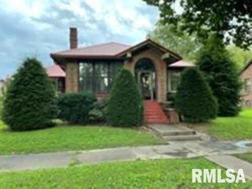 2908 Magnolia Dr, Cairo, IL, 62914-1310 | Card Image