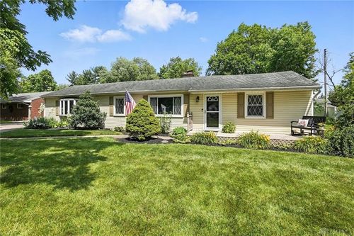1608 Ken Klare Dr, Beavercreek, OH, 45432-1912 | Card Image