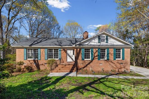 2916 Braewood Pl, Charlotte, NC, 28226-2904 | Card Image