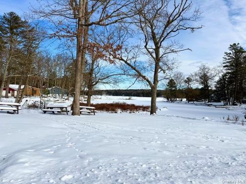 195 W Mohican Trl, Glen Spey, NY, 12737-5948 | Card Image
