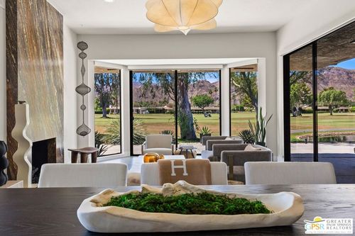 7 Wesleyan Ct, Rancho Mirage, CA, 92270-3719 | Card Image