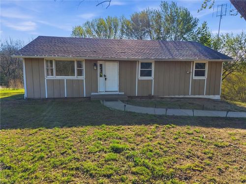 11056 230th St, Linwood, KS, 66052-4134 | Card Image