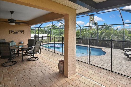 425 Nw 20th Pl, Cape Coral, FL, 33993-7562 | Card Image