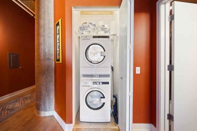 UNIT-402 - 320 21 St St, Condo with 1 bedrooms, 1 bathrooms and 1 parking in CHICAGO IL | Image 26
