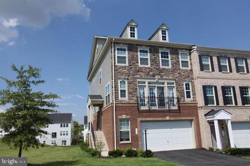 1720 Moultrie Ter Ne, LEESBURG, VA, 20176-6577 | Card Image