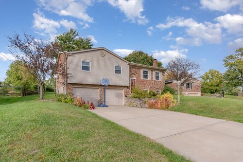 817 Wesley Dr, Villa Hills, KY, 41017-1036 | Card Image