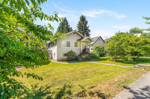 20 W King Edward Ave, Vancouver, BC, V5Y2H7 | Card Image