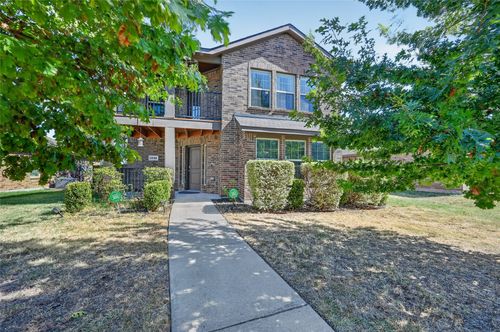 1518 Illinois Ave, Lancaster, TX, 75134-4638 | Card Image