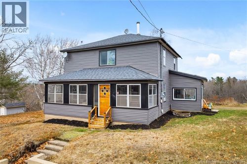 5 Bank St, Minto, NB, E4B3K2 | Card Image