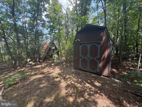 193 Short Ln, HEDGESVILLE, WV, 25427-7455 | Card Image