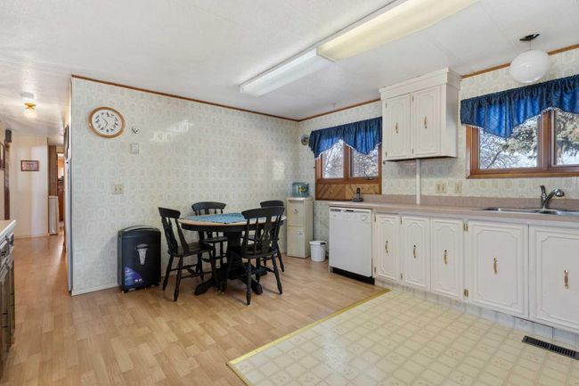 7 Bluejay Cres, House other with 3 bedrooms, 1 bathrooms and 4 parking in Sedgewick AB | Image 6