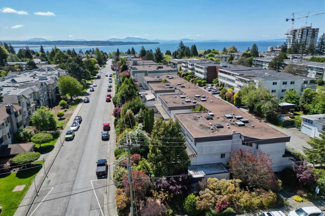 104 - 1488 Merklin Street, Condo with 1 bedrooms, 1 bathrooms and 1 parking in White Rock BC | Image 32