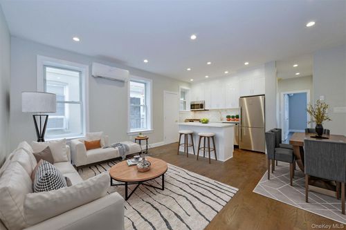 3-family-2370 26th St, Astoria, NY, 11105-3119 | Card Image