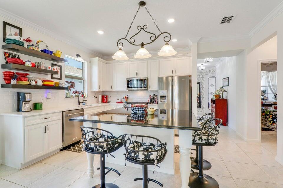 Gingerline Dr, Port Saint Lucie, FL 34987
