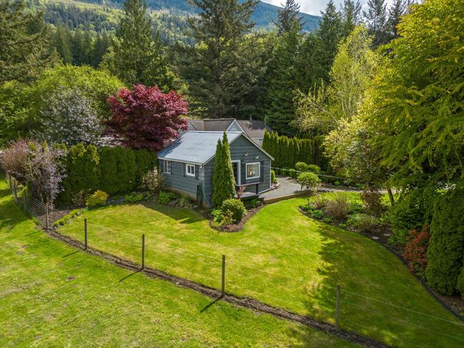 42045 Majuba Hill Road, House other with 2 bedrooms, 1 bathrooms and 6 parking in Yarrow BC | Image 6