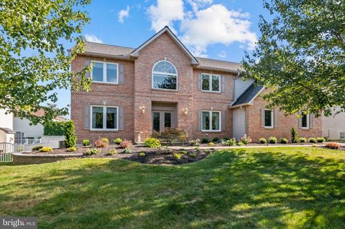 107 Atlantic Ave, READING, PA, 19608-9345 | Card Image